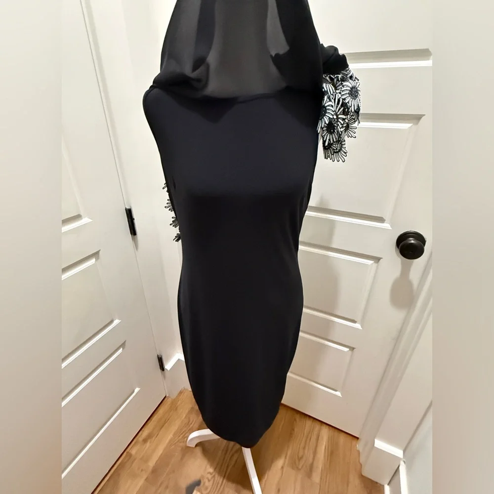 Joseph Ribkoff. Sheath Dress with Biased Cut Sheer Floral Trim Overlay. Size 6. - Picture 14 of 14